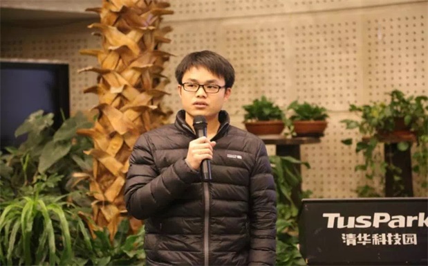 国产亚洲美日韩AV中文字幕无码成人