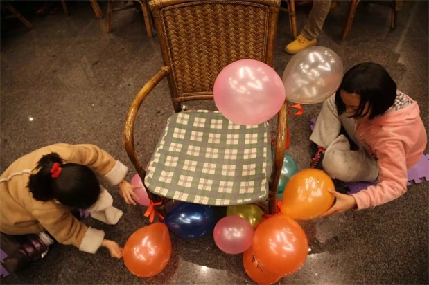 国产亚洲美日韩AV中文字幕无码成人