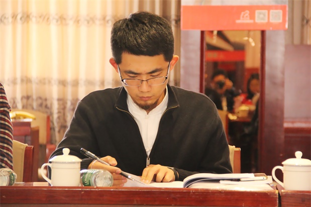 国产亚洲美日韩AV中文字幕无码成人