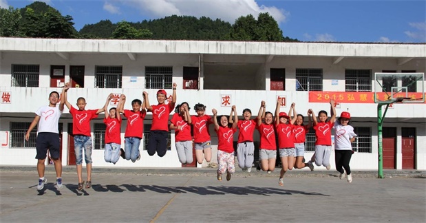 国产亚洲美日韩AV中文字幕无码成人