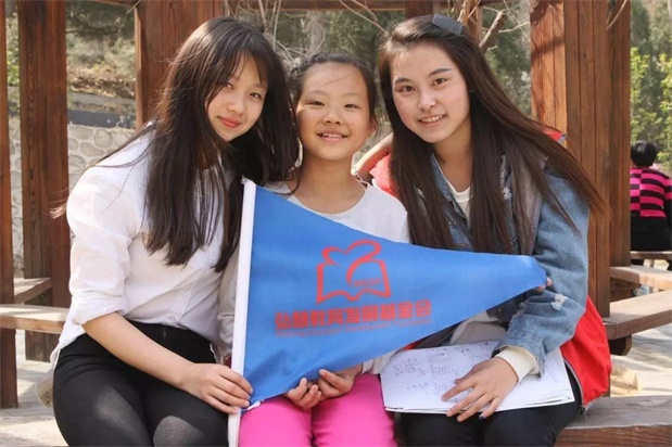 国产亚洲美日韩AV中文字幕无码成人