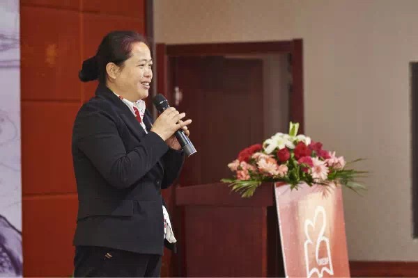 国产亚洲美日韩AV中文字幕无码成人