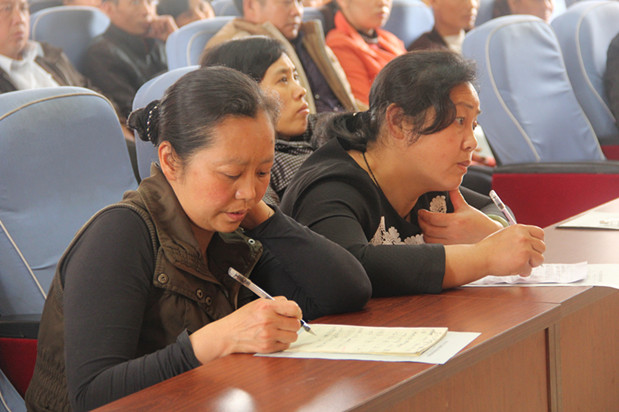 国产亚洲美日韩AV中文字幕无码成人