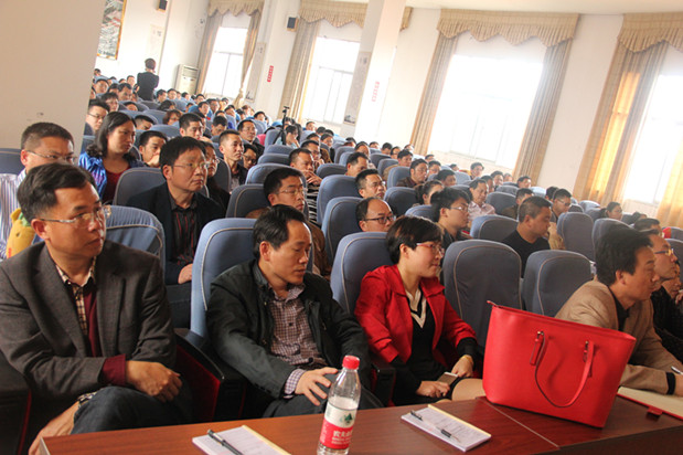 国产亚洲美日韩AV中文字幕无码成人