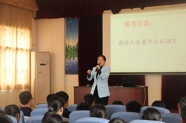 国产亚洲美日韩AV中文字幕无码成人