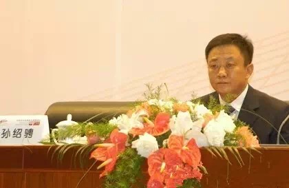 国产亚洲美日韩AV中文字幕无码成人