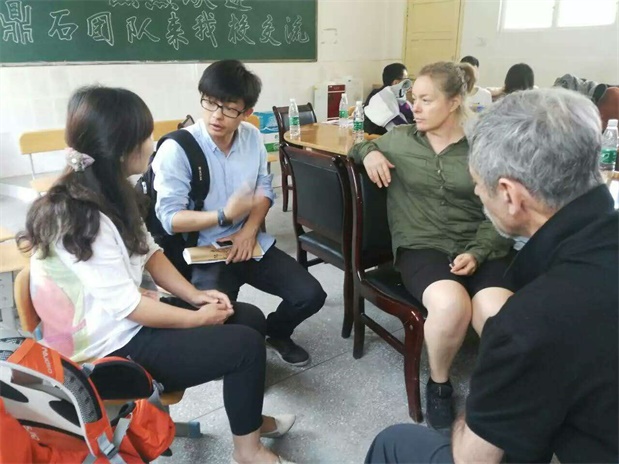 国产亚洲美日韩AV中文字幕无码成人