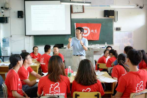 国产亚洲美日韩AV中文字幕无码成人