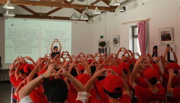 国产亚洲美日韩AV中文字幕无码成人