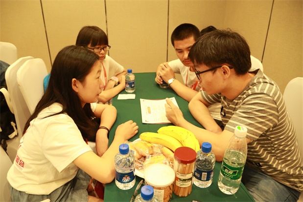 国产亚洲美日韩AV中文字幕无码成人