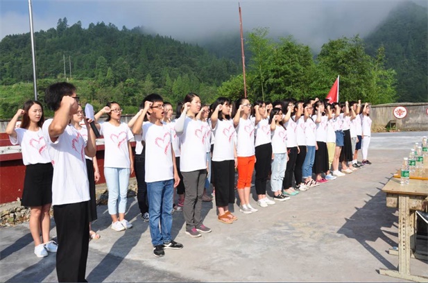 国产亚洲美日韩AV中文字幕无码成人