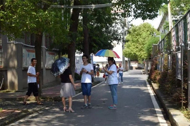 国产亚洲美日韩AV中文字幕无码成人