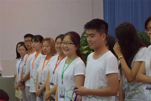 国产亚洲美日韩AV中文字幕无码成人