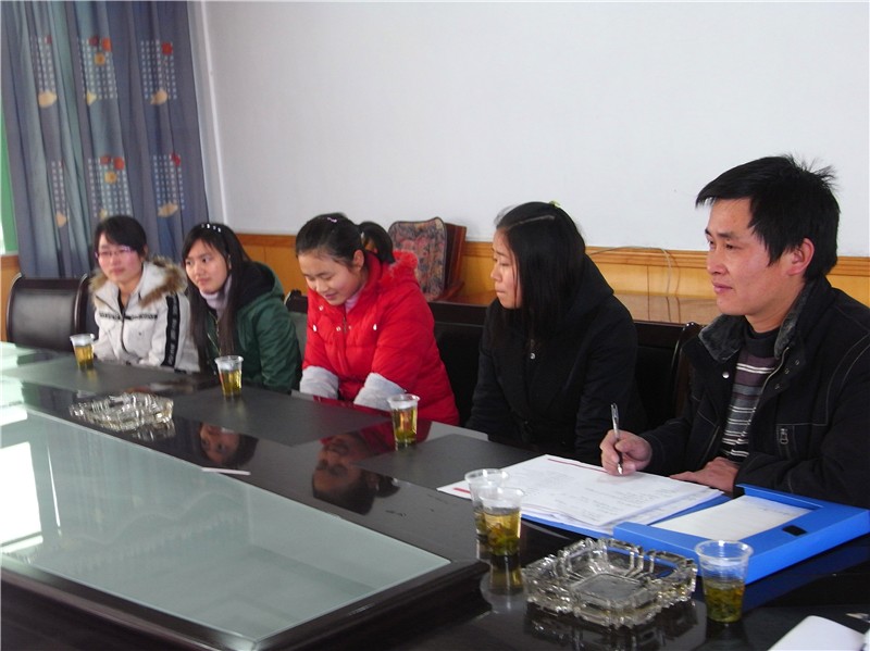 国产亚洲美日韩AV中文字幕无码成人