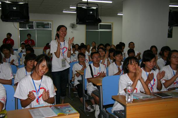 国产亚洲美日韩AV中文字幕无码成人