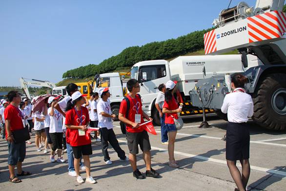 国产亚洲美日韩AV中文字幕无码成人