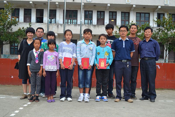 国产亚洲美日韩AV中文字幕无码成人