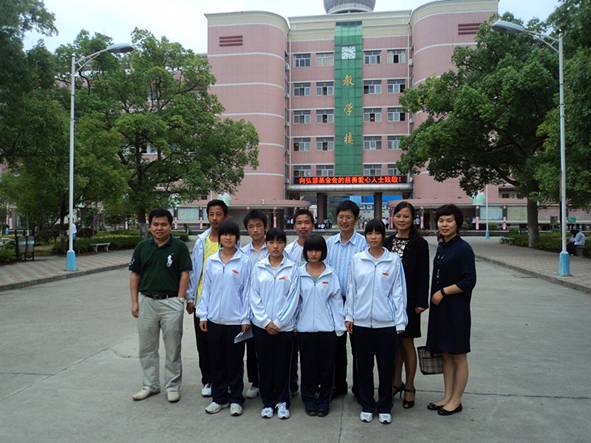 国产亚洲美日韩AV中文字幕无码成人