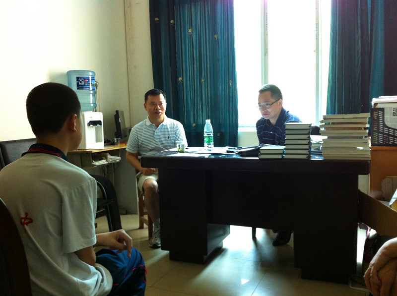 国产亚洲美日韩AV中文字幕无码成人