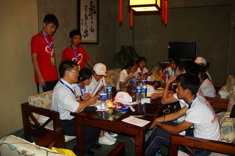 国产亚洲美日韩AV中文字幕无码成人