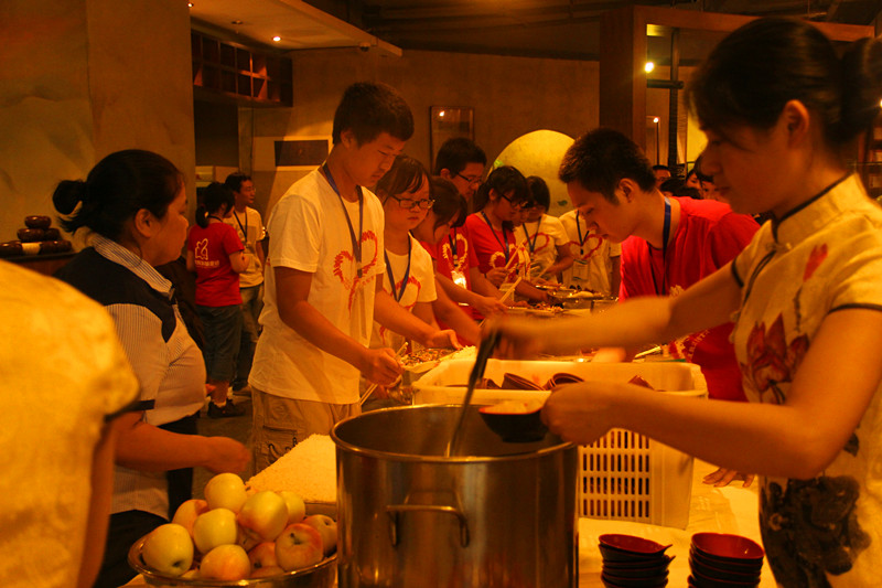 国产亚洲美日韩AV中文字幕无码成人