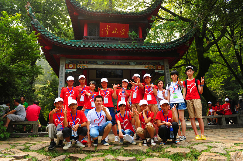 国产亚洲美日韩AV中文字幕无码成人