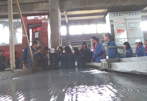 国产亚洲美日韩AV中文字幕无码成人