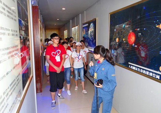 国产亚洲美日韩AV中文字幕无码成人