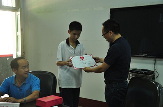 国产亚洲美日韩AV中文字幕无码成人