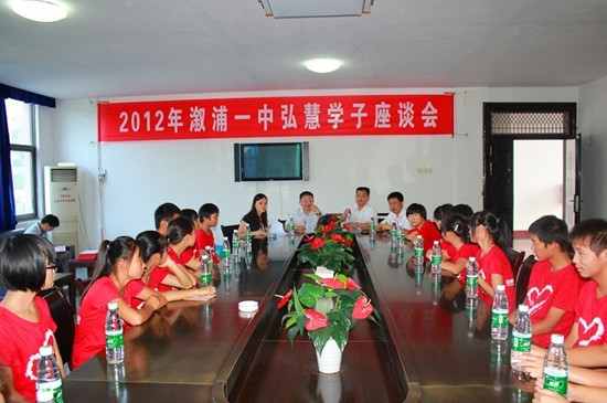 国产亚洲美日韩AV中文字幕无码成人