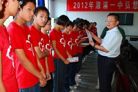 国产亚洲美日韩AV中文字幕无码成人