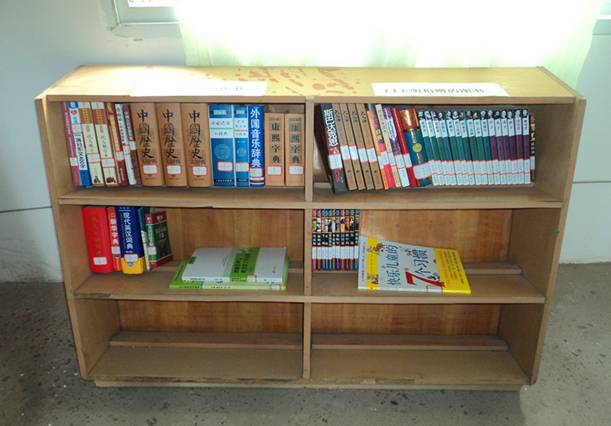 国产亚洲美日韩AV中文字幕无码成人